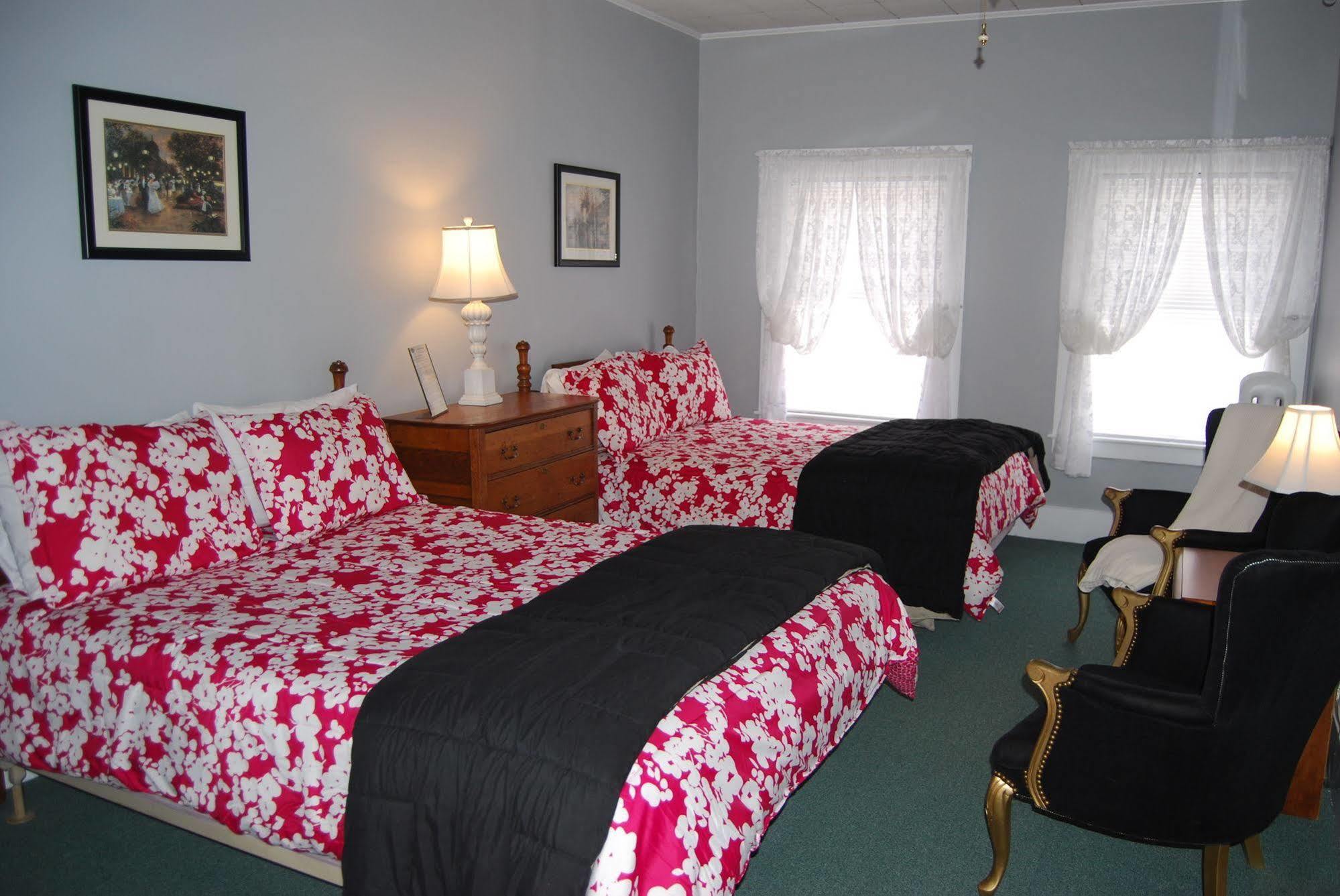 Fullerton Inn & Restaurant Chester Екстер'єр фото